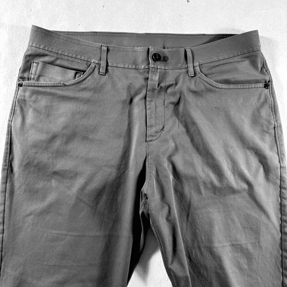 PUBLIC REC Pants Mens 33x34 Performance All Day Pants 100% Polyester Slim Fit